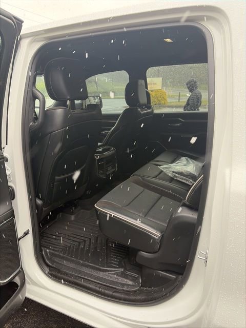 Used 2025 RAM 1500 Laramie w/ Sport Appearance Package image 27