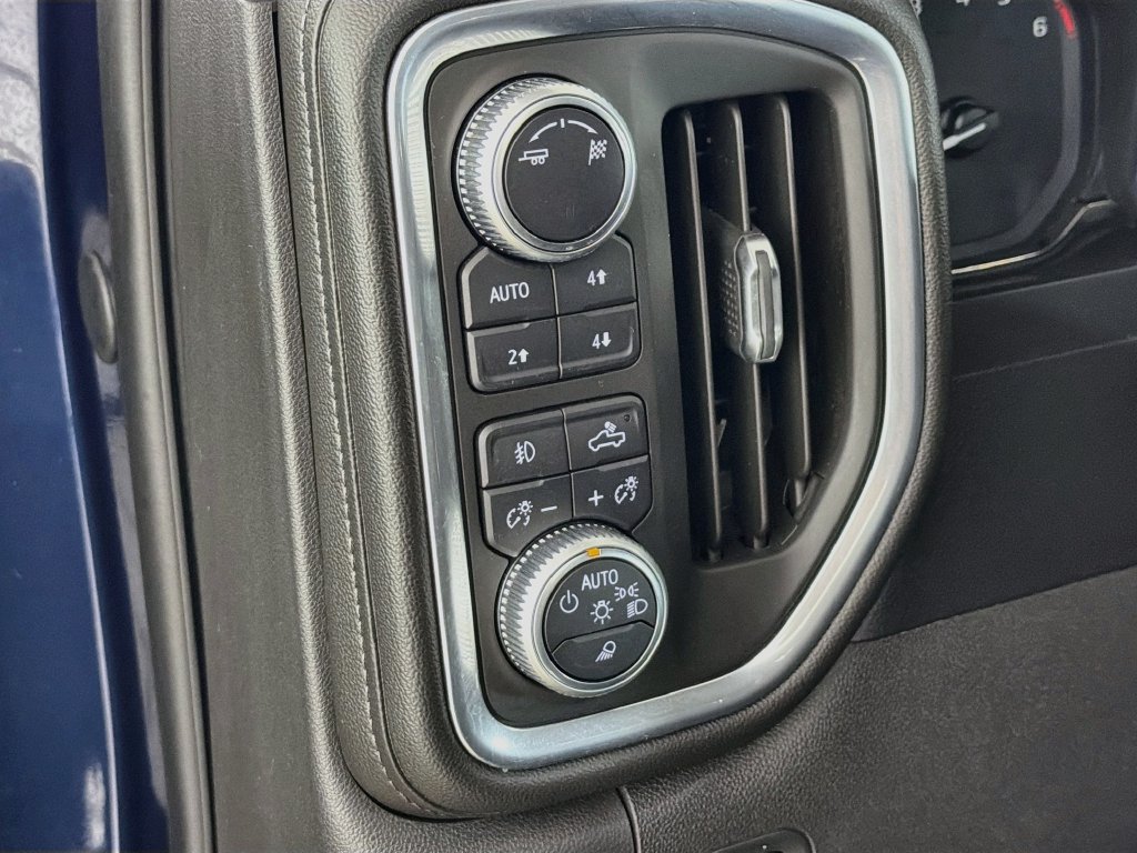Used 2019 GMC Sierra 1500 SLT w/ SLT Convenience Package AWD/4WD image 11