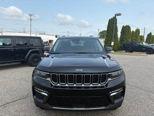 Used 2023 Jeep Grand Cherokee Limited AWD/4WD image 8