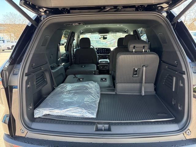 New 2026 Chevrolet Traverse LT AWD/4WD image 7