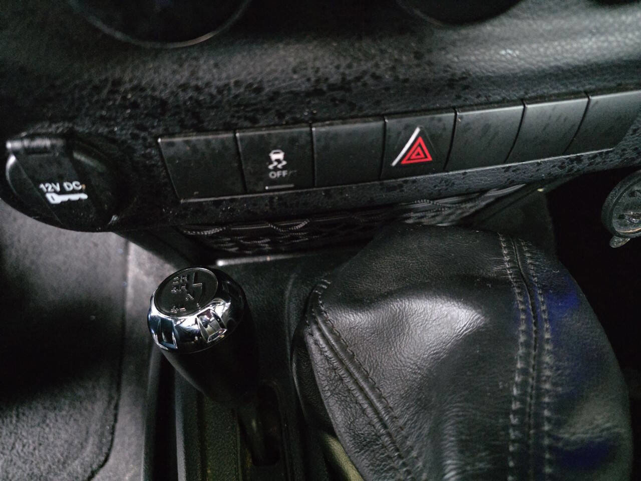 Used 2018 Jeep Wrangler Sport image 26