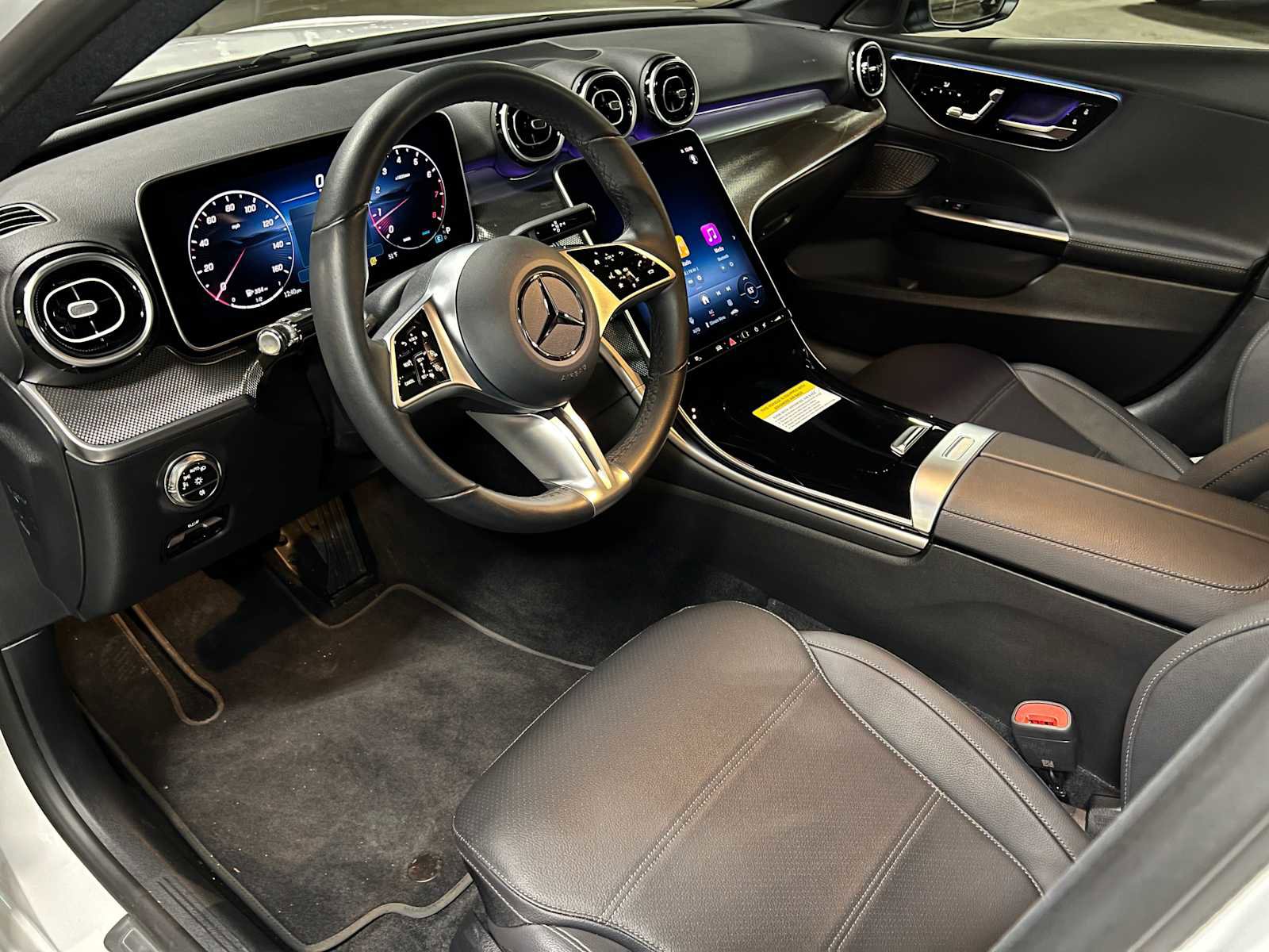 Used 2025 Mercedes-Benz C 300 Sedan image 22