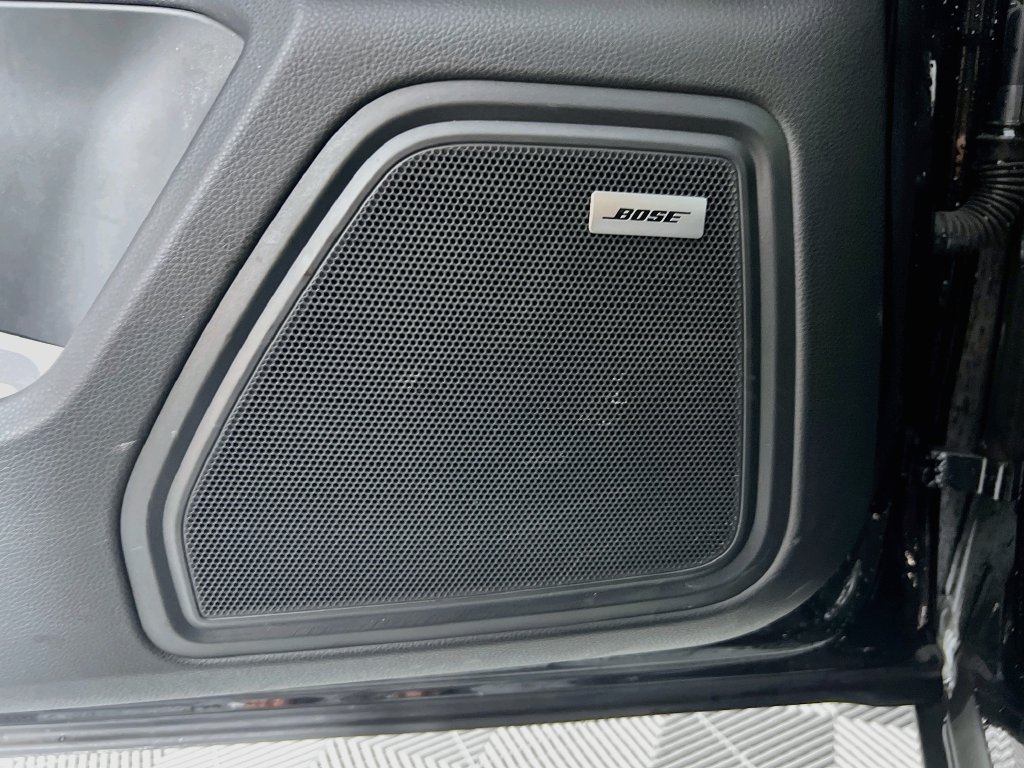 Certified 2024 Porsche Macan S AWD/4WD image 21