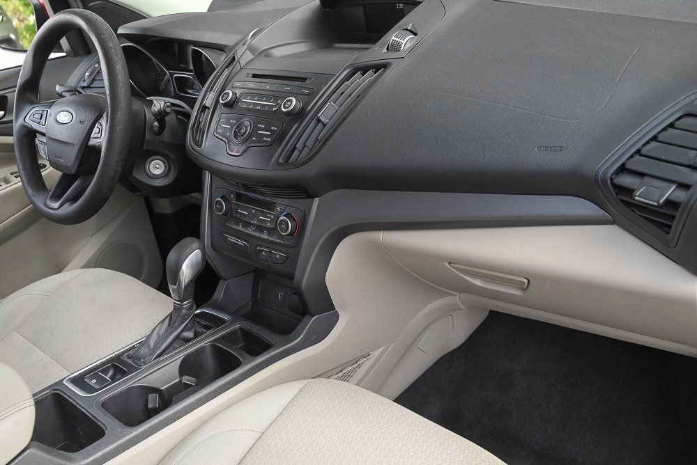 Used 2018 Ford Escape SE image 18