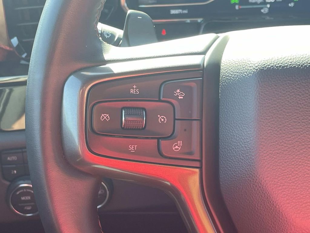 Used 2023 Chevrolet Silverado 1500 ZR2 image 29