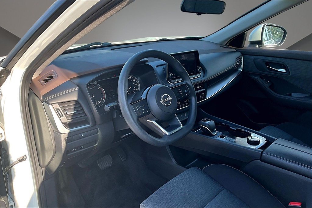 Certified 2023 Nissan Rogue SV AWD/4WD image 17