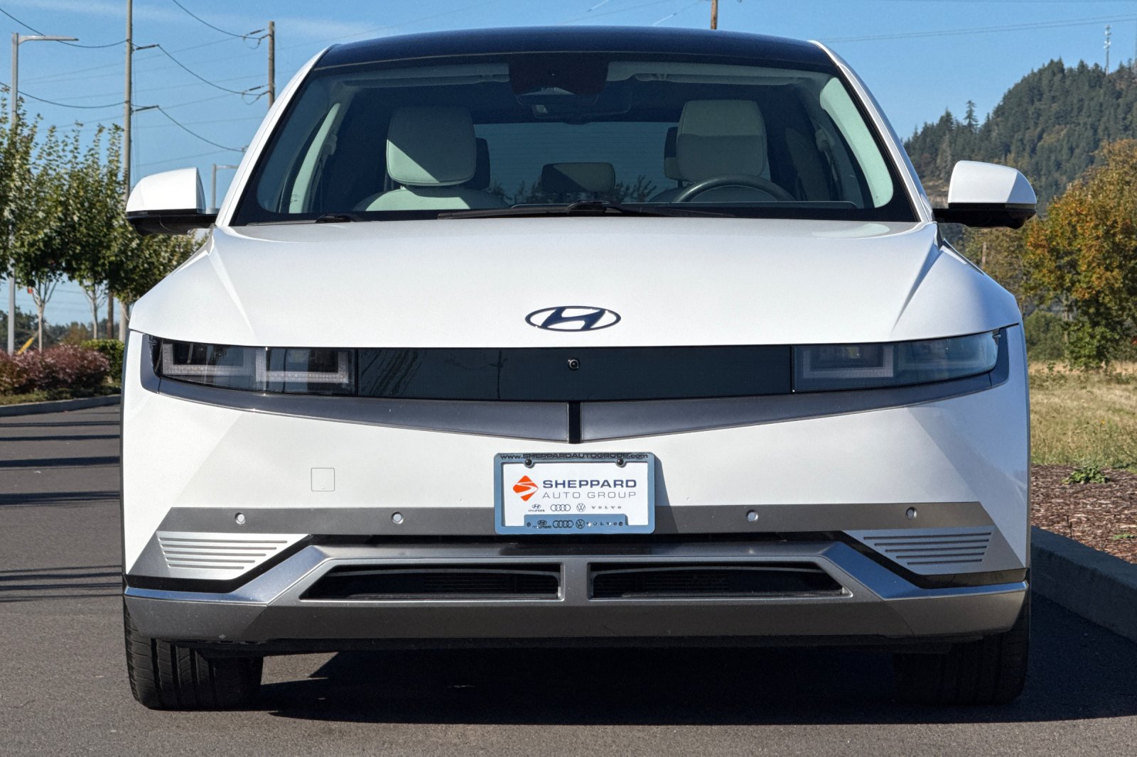 Used 2024 Hyundai Ioniq 5 Limited AWD/4WD image 8
