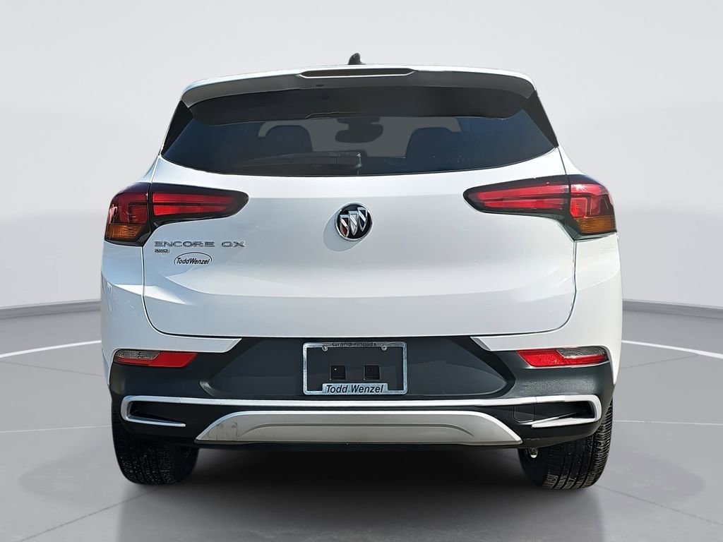 Certified 2023 Buick Encore GX Preferred w/ Cold Weather Comfort Package AWD/4WD image 5