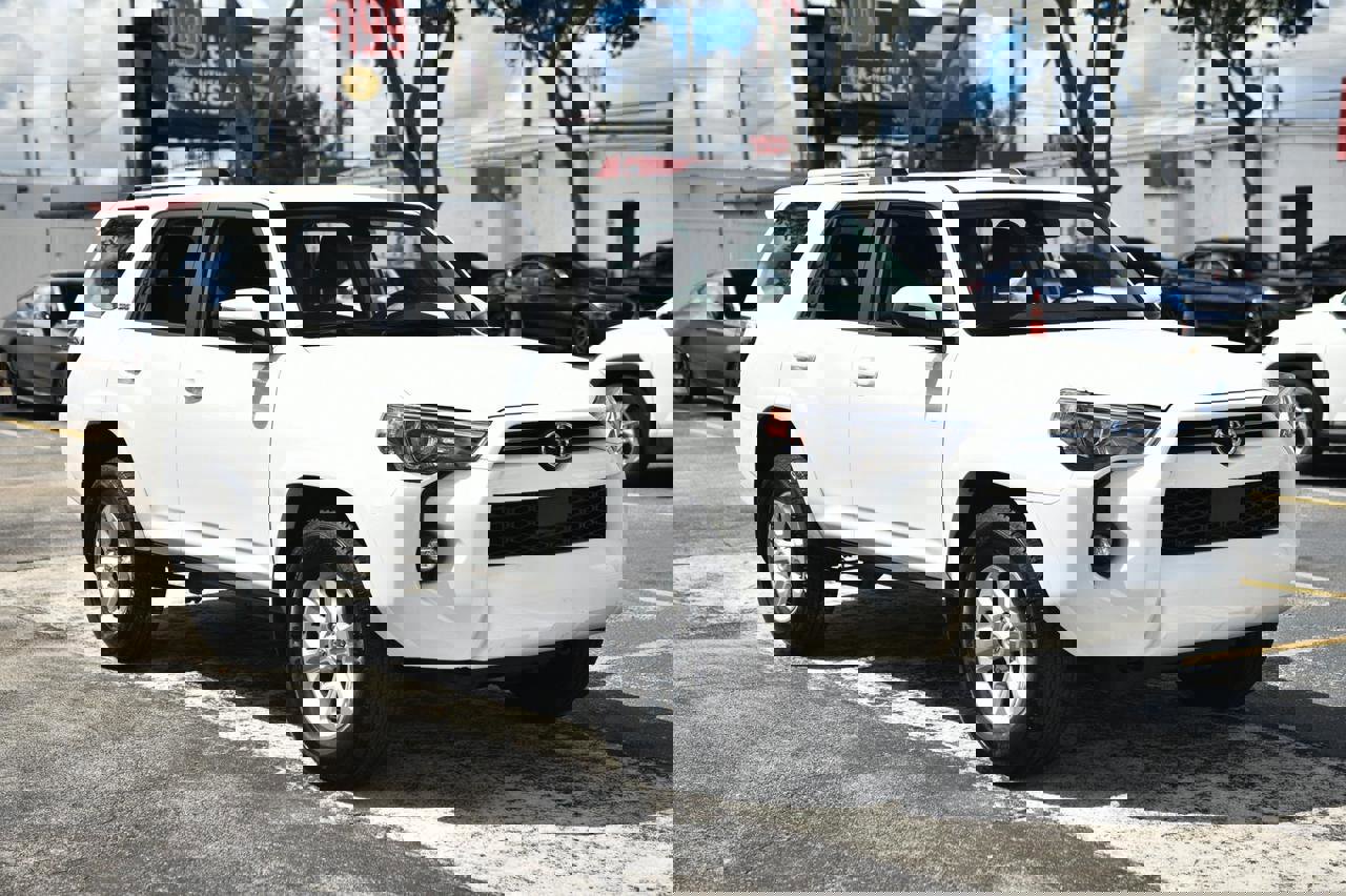 Used 2024 Toyota 4Runner SR5 image 1