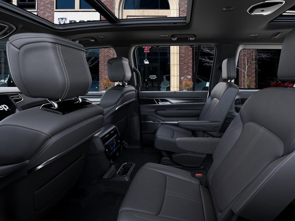 New 2026 Jeep Grand Wagoneer L Summit AWD/4WD image 23
