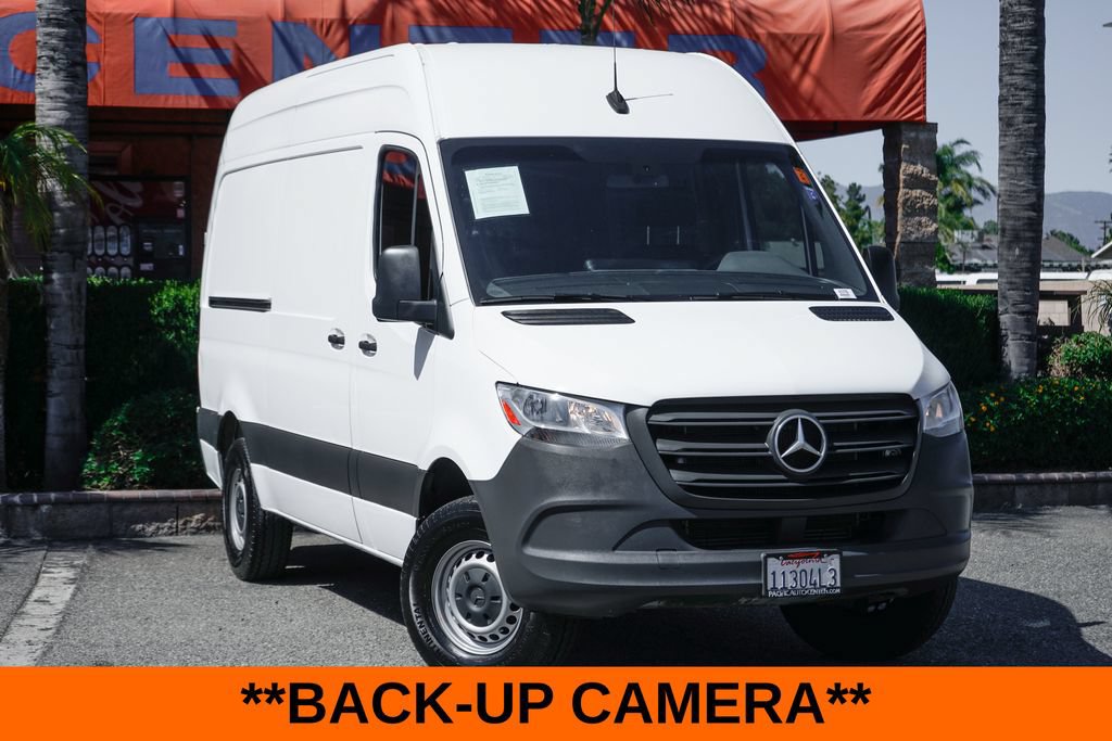 Used 2020 Mercedes-Benz Sprinter 1500 image 2