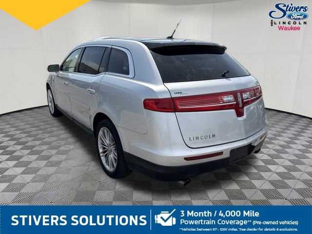 Used 2019 Lincoln MKT AWD image 7