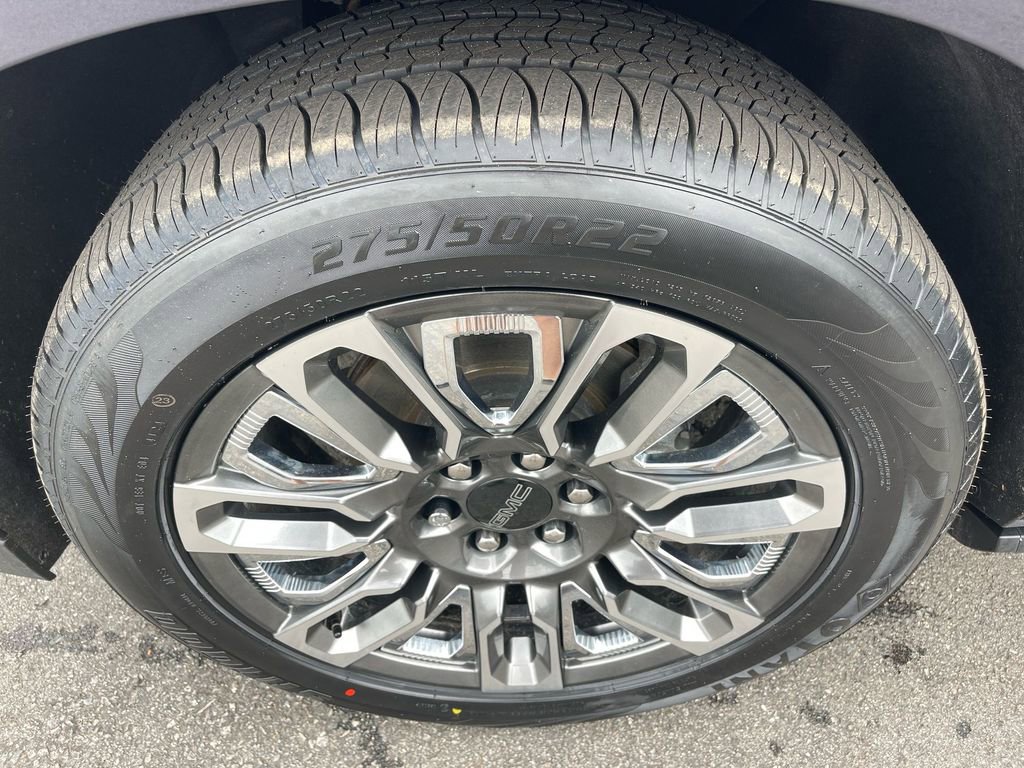 Used 2023 GMC Yukon XL Denali Ultimate image 37