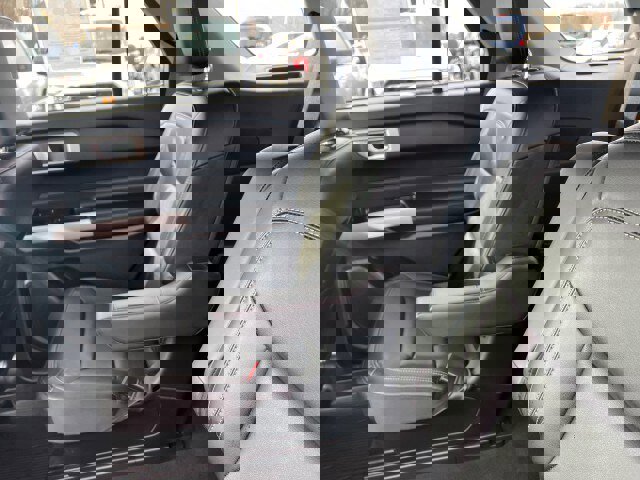 Certified 2022 Ford Explorer XLT w/ Equipment Group 202A image 24