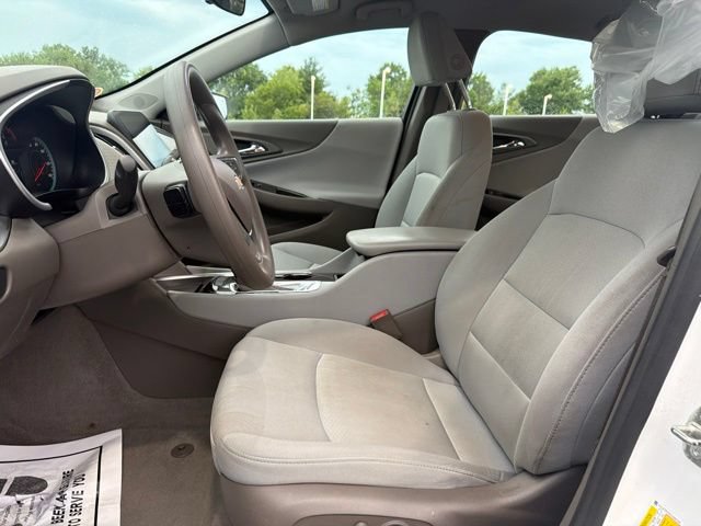 Used 2020 Chevrolet Malibu LS w/ Driver Confidence Package II FWD image 19