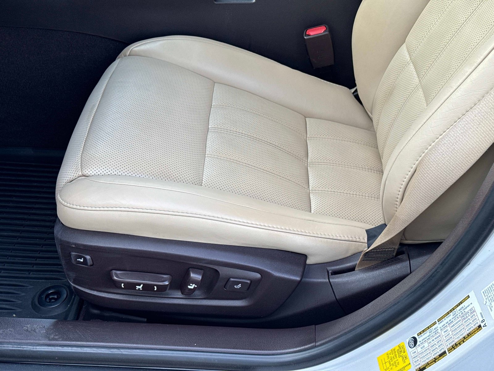 Used 2016 Lexus ES 350 w/ Ultra Luxury Package FWD image 19