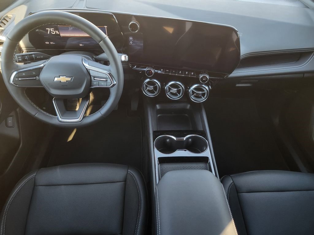 Used 2024 Chevrolet Blazer EV LT image 25