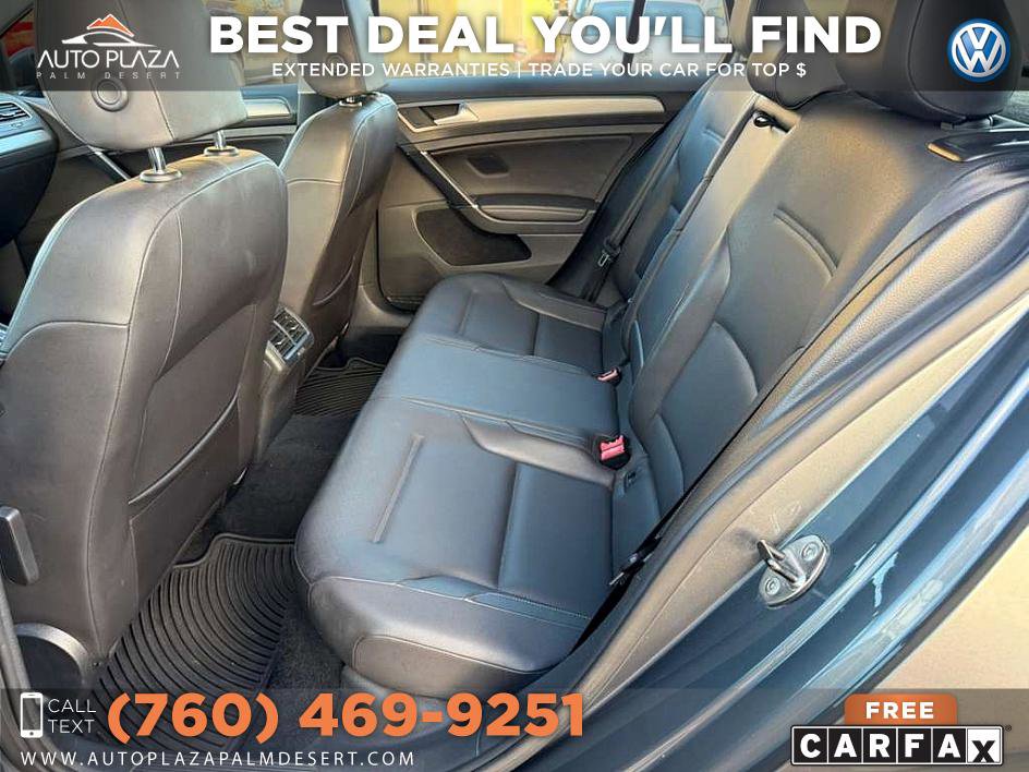 Used 2015 Volkswagen Golf S FWD image 32