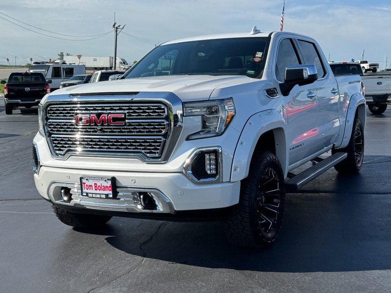 Used 2019 GMC Sierra 1500 Denali w/ Denali Ultimate Package AWD/4WD image 8