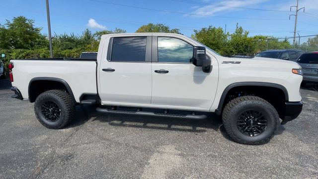 New 2026 Chevrolet Silverado 2500 ZR2 w/ LPO, Dark Essentials Package AWD/4WD image 3