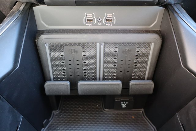 Used 2025 RAM 2500 Laramie w/ Night Edition image 29