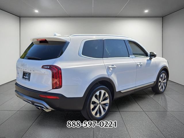 Used 2022 Kia Telluride S FWD image 5