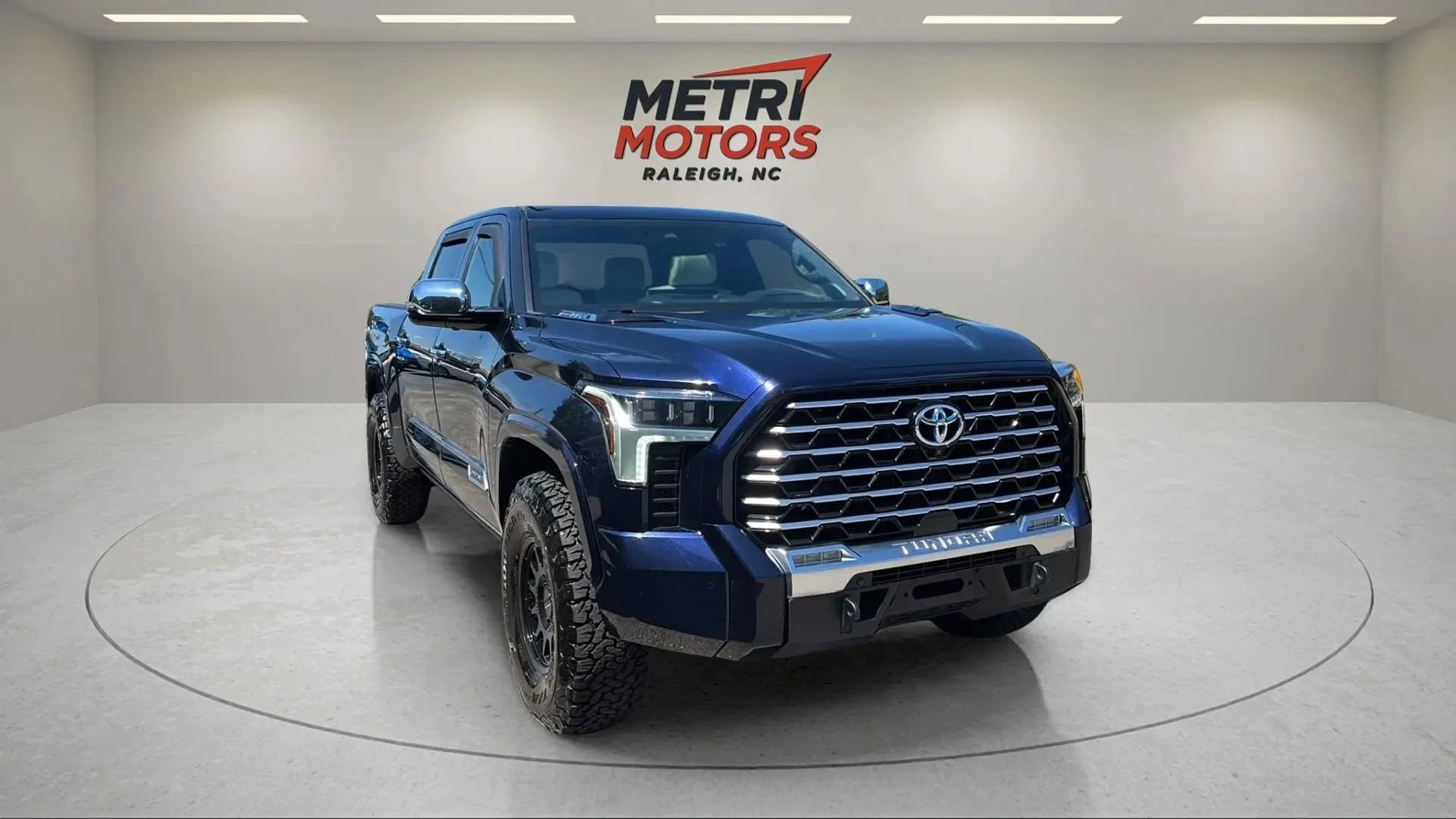 Used 2022 Toyota Tundra Capstone image 2