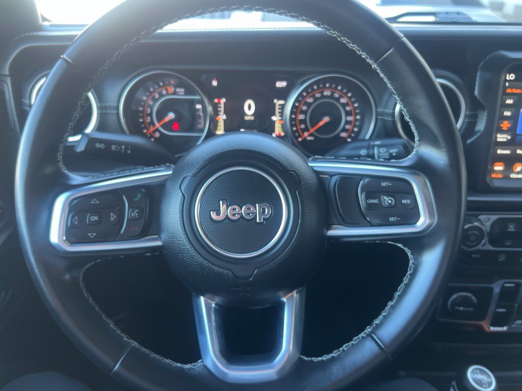 Used 2022 Jeep Gladiator Overland w/ Popular Equipment Package AWD/4WD image 47