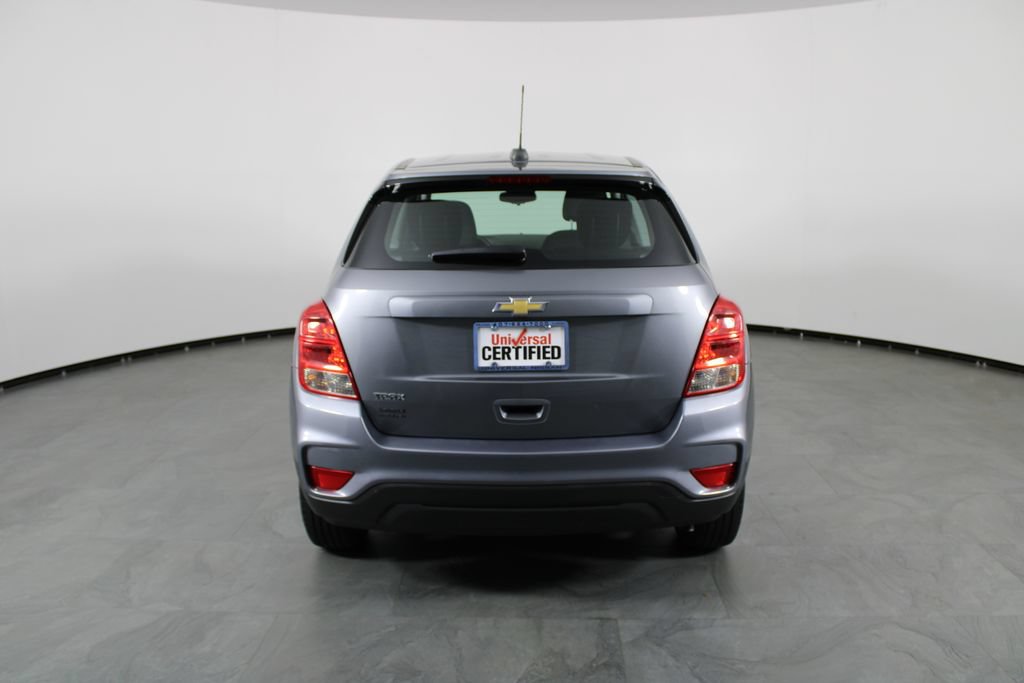 Used 2020 Chevrolet Trax LS FWD image 10