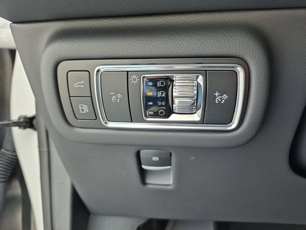 New 2026 Lincoln Nautilus Reserve AWD/4WD image 22