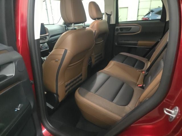 Used 2025 Ford Bronco Sport Outer Banks w/ Outer Banks Tech Package+ AWD/4WD image 15