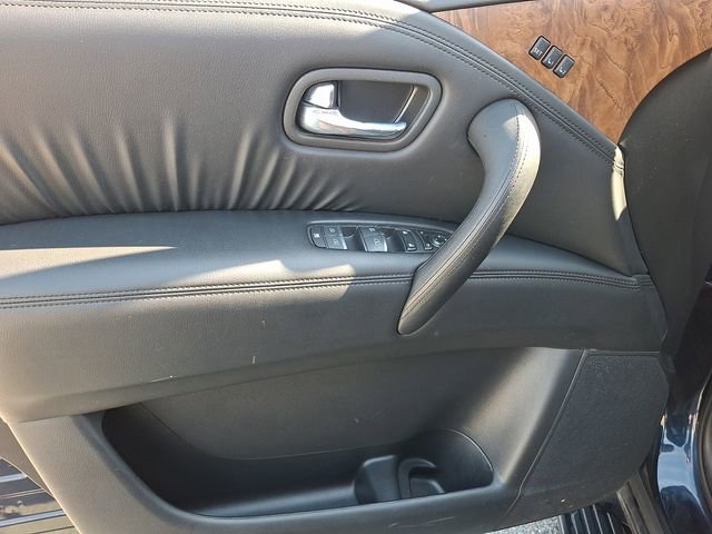 Used 2024 Nissan Armada SL w/ Captain's Chairs Package image 13