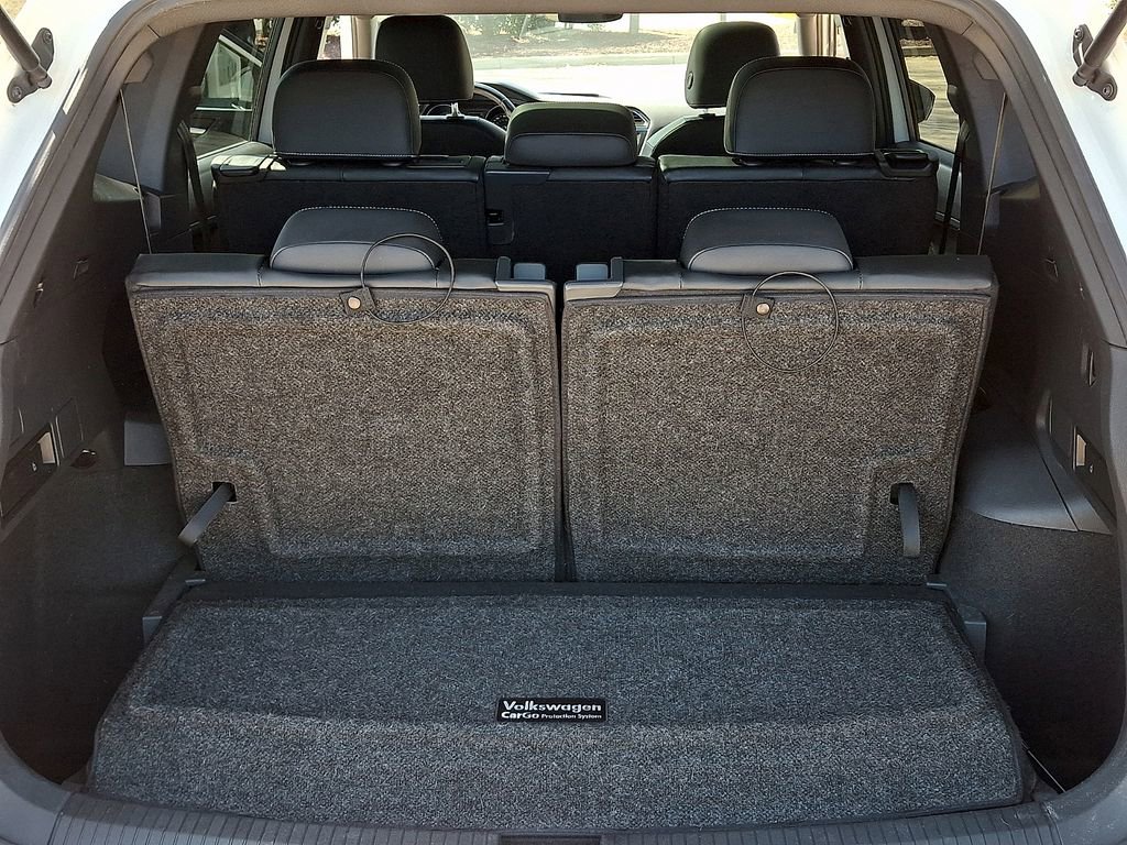 Used 2021 Volkswagen Tiguan SE R-Line image 29