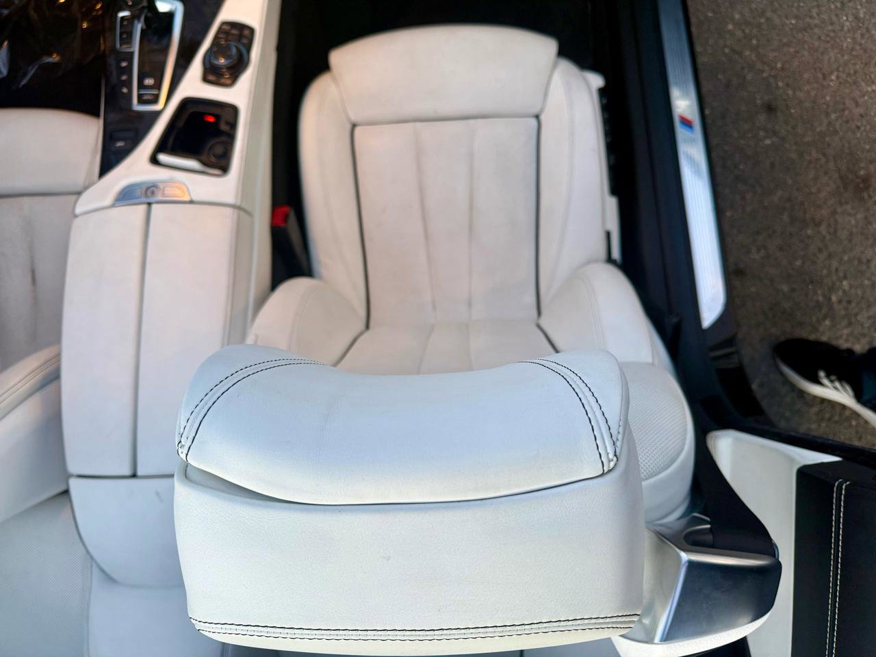 Used 2014 BMW 650i xDrive 650xi Convertible image 26