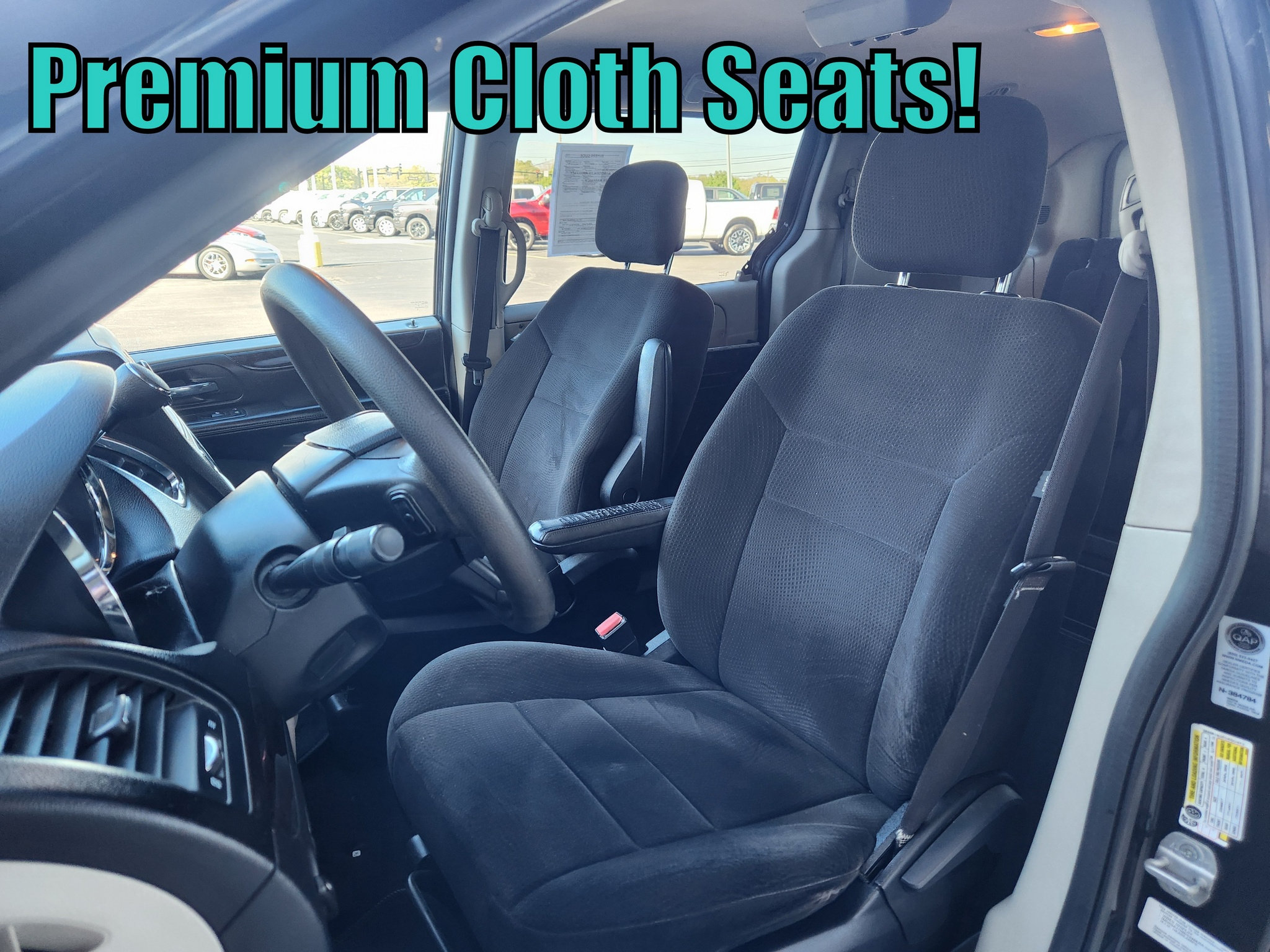 Used 2012 Dodge Grand Caravan SE FWD image 3