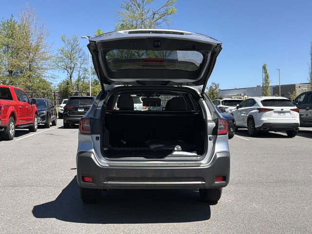 Certified 2025 Subaru Outback Premium w/ Popular Package #1 AWD/4WD image 14