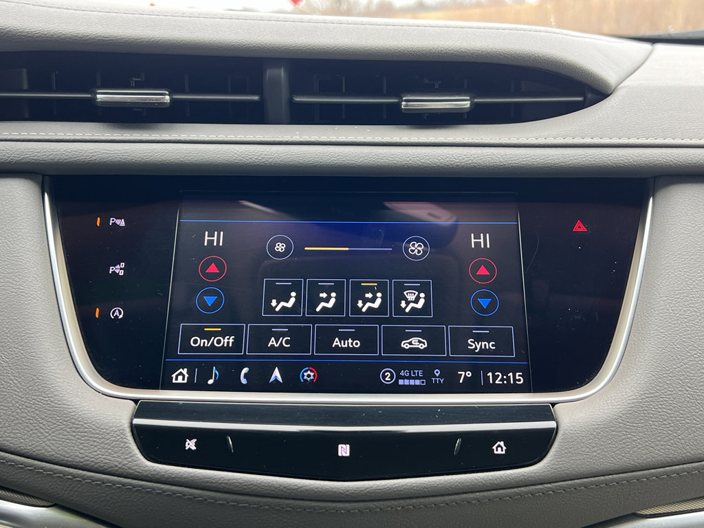 Used 2021 Cadillac XT5 Premium Luxury image 27