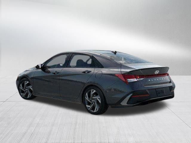 New 2026 Hyundai Elantra SEL Sport Premium FWD image 14