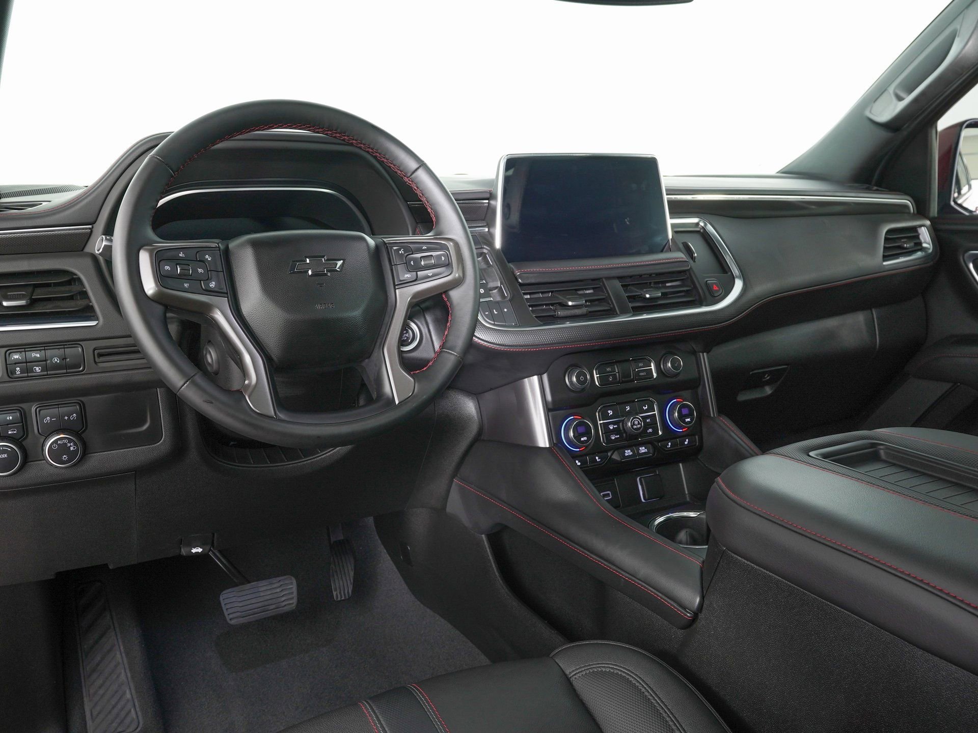 Used 2023 Chevrolet Tahoe RST w/ Luxury Package AWD/4WD image 18