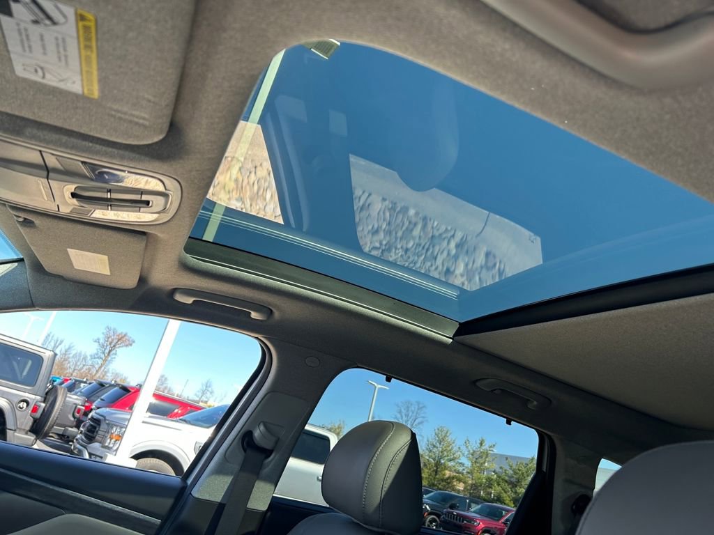 Used 2019 Hyundai Santa Fe Limited image 23