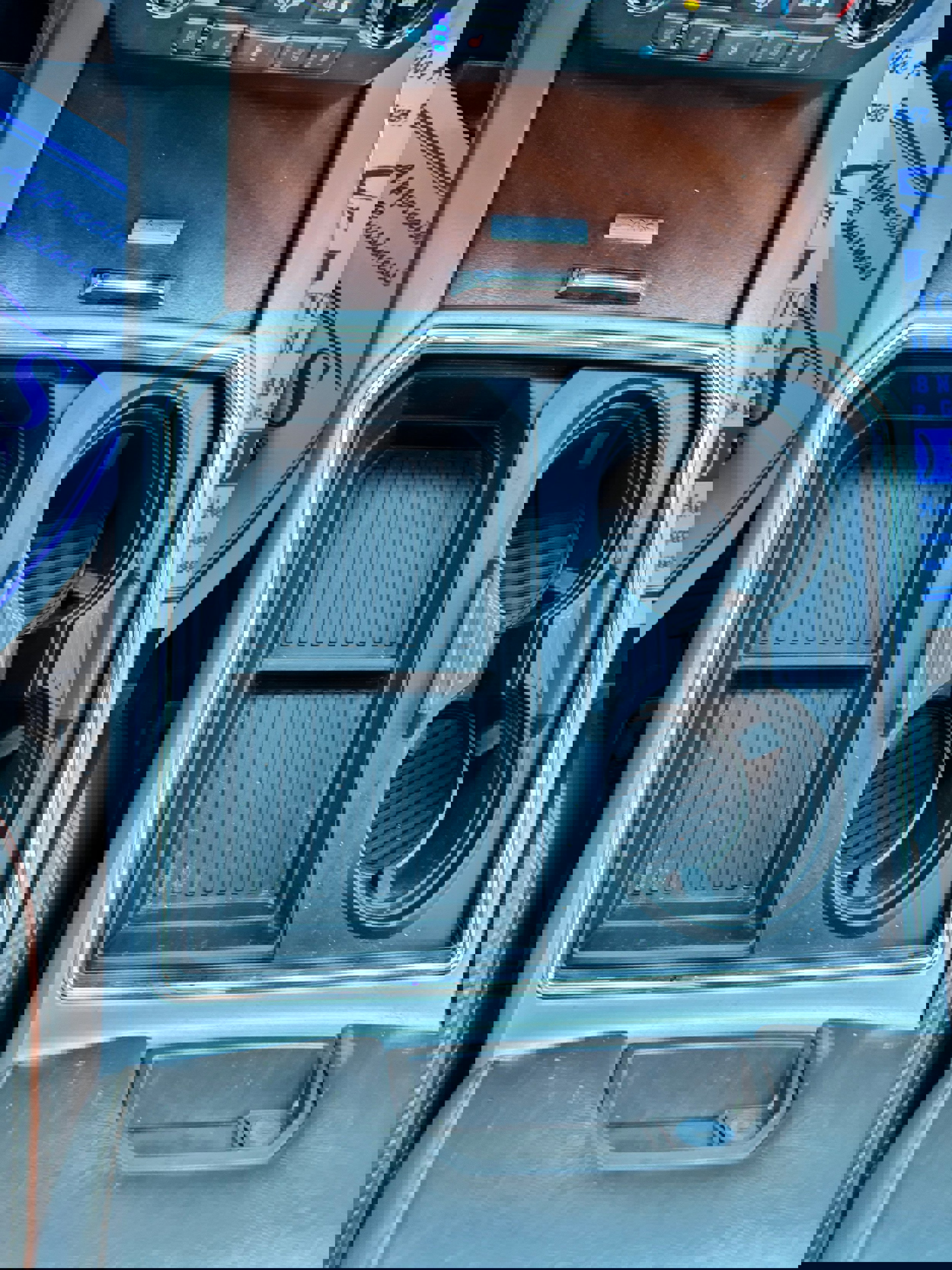 Used 2017 Ford F350 King Ranch w/ King Ranch Ultimate Package image 17