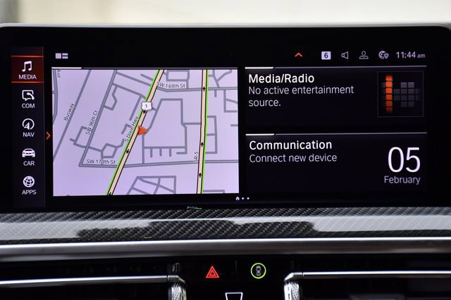 Used 2024 BMW X3 M40i w/ Parking Assistance Package image 17