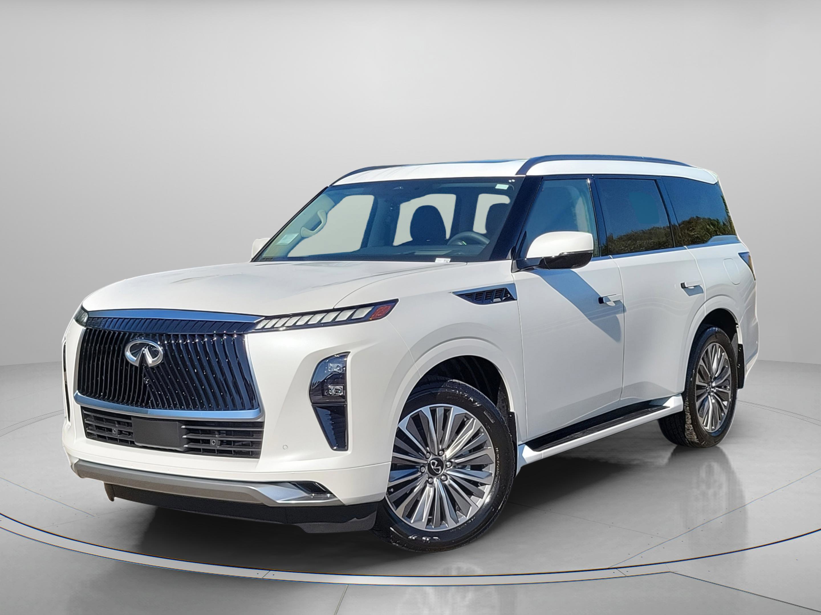 New 2026 INFINITI QX80 Luxe w/ Cargo Package image 2