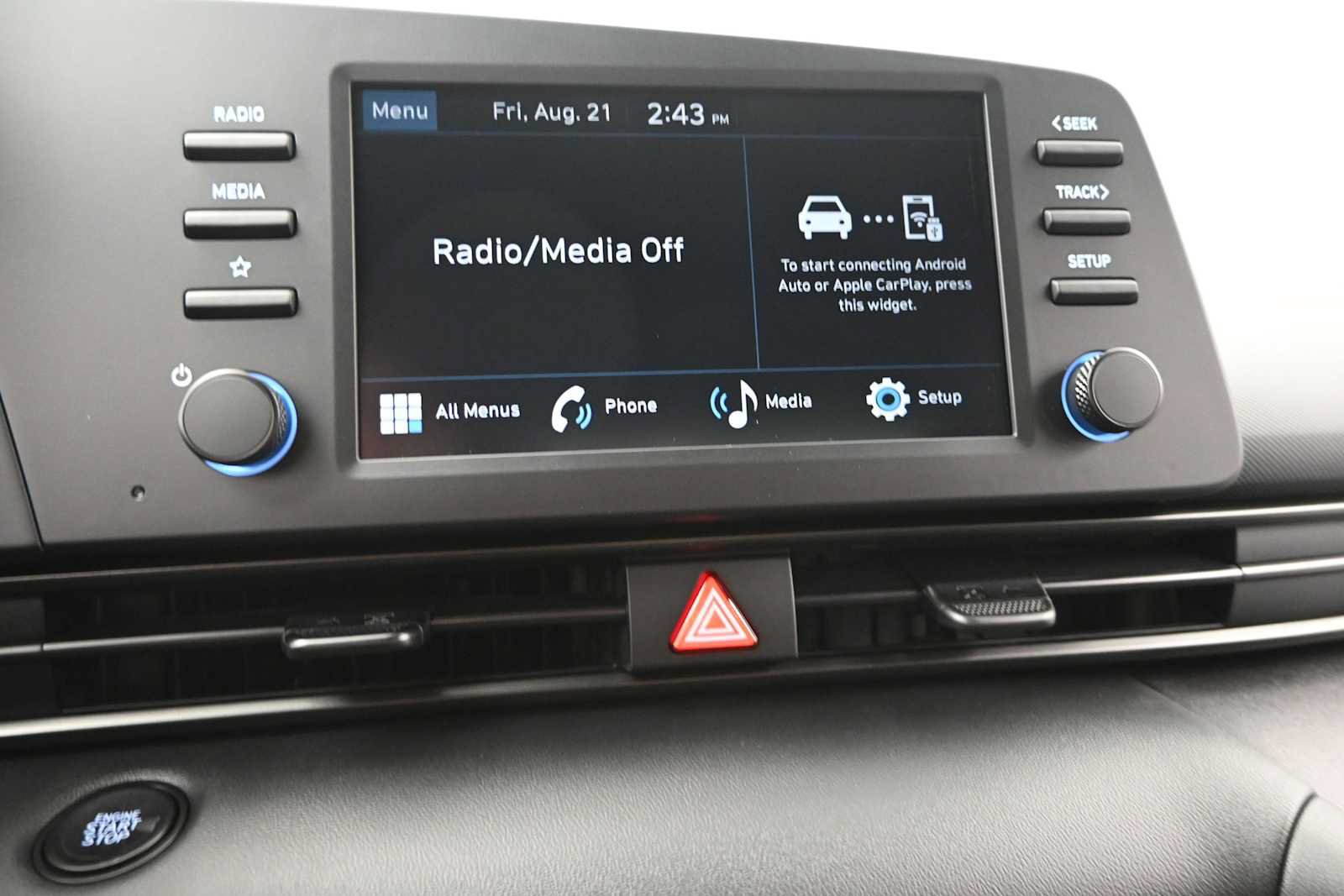 New 2026 Hyundai Elantra SEL Sport FWD image 23