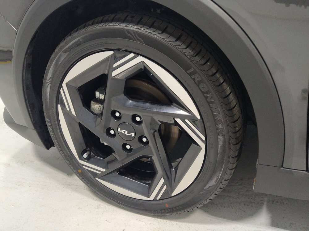 Used 2025 Kia K4 EX FWD image 31
