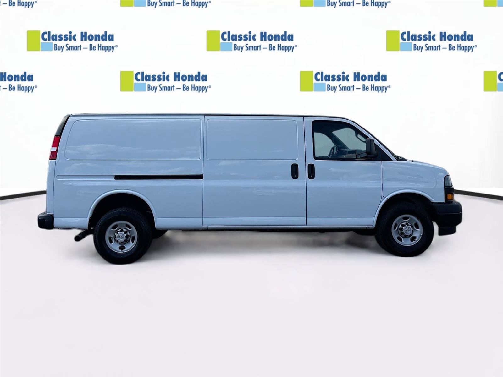 Used 2023 Chevrolet Express 2500 Extended w/ Driver Convenience Package image 9
