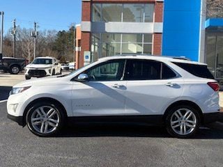 Used 2019 Chevrolet Equinox Premier image 2