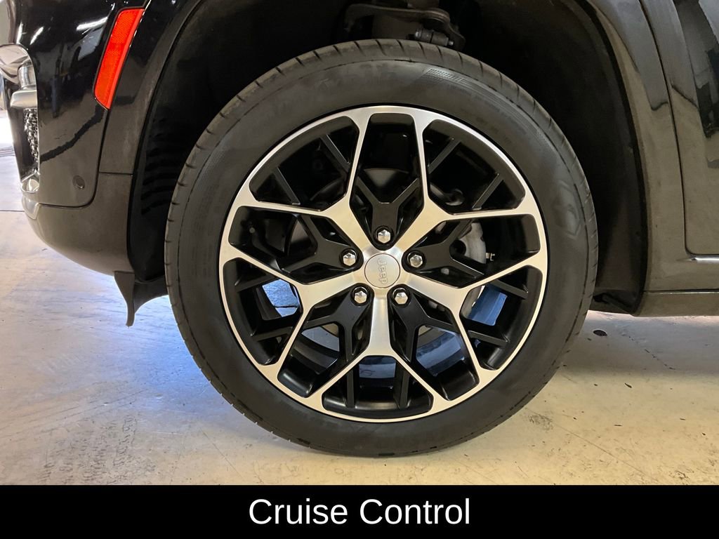 Certified 2022 Jeep Grand Cherokee Summit image 19