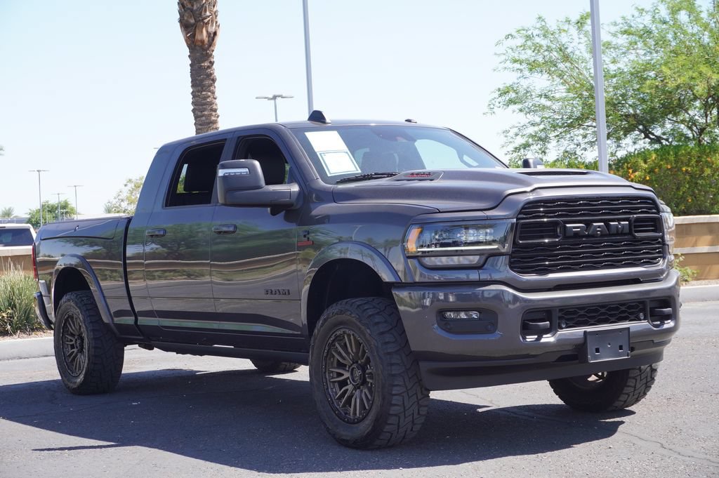 Used 2024 RAM 3500 Limited AWD/4WD image 4