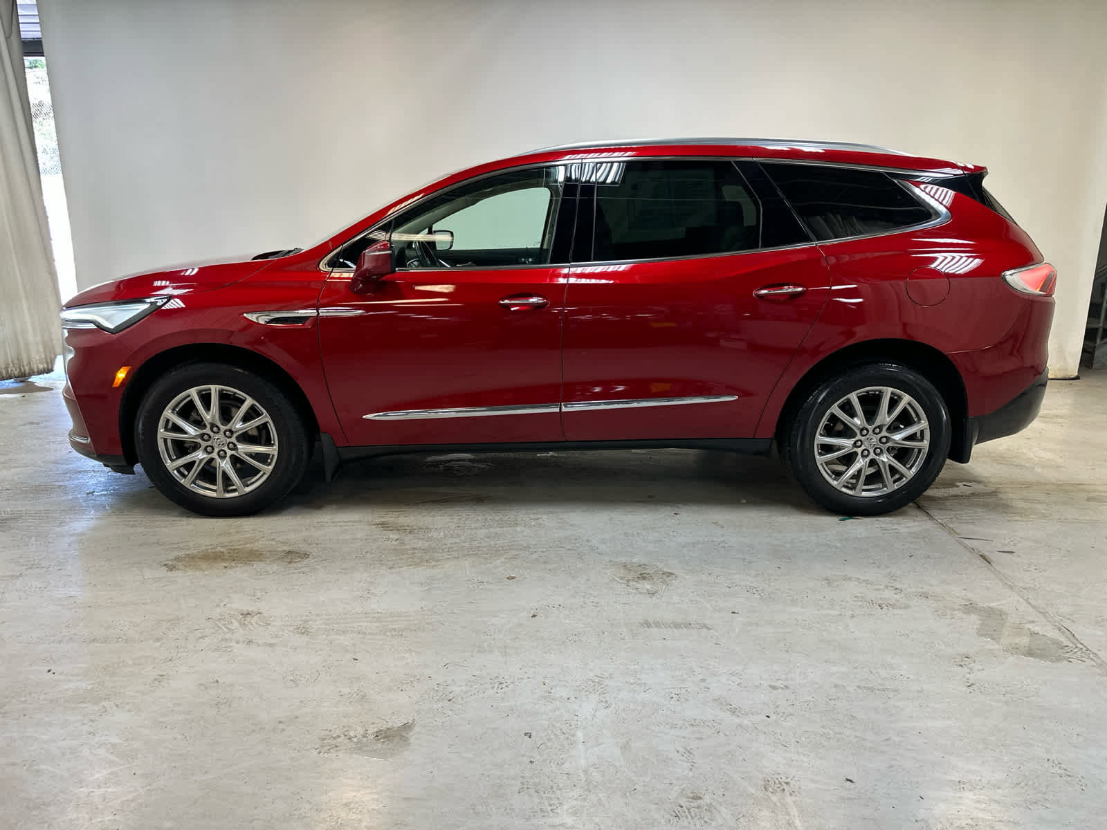 Certified 2023 Buick Enclave Premium w/ Experience Buick Package AWD/4WD image 13